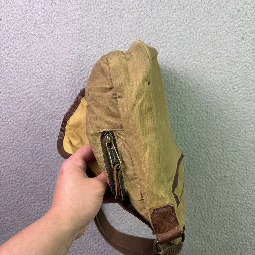 Duluth Trading Co Messenger Bag Mens Medium Green Oil Canvas Crossbody Organizer